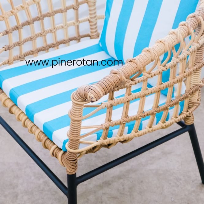 Kursi Rotan Outdoor Awet - Mali AC - Seashell