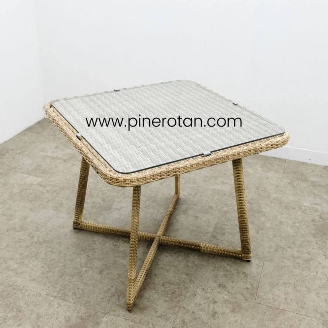 Meja Makan Sintetis Rotan - Fender DT - Seashell