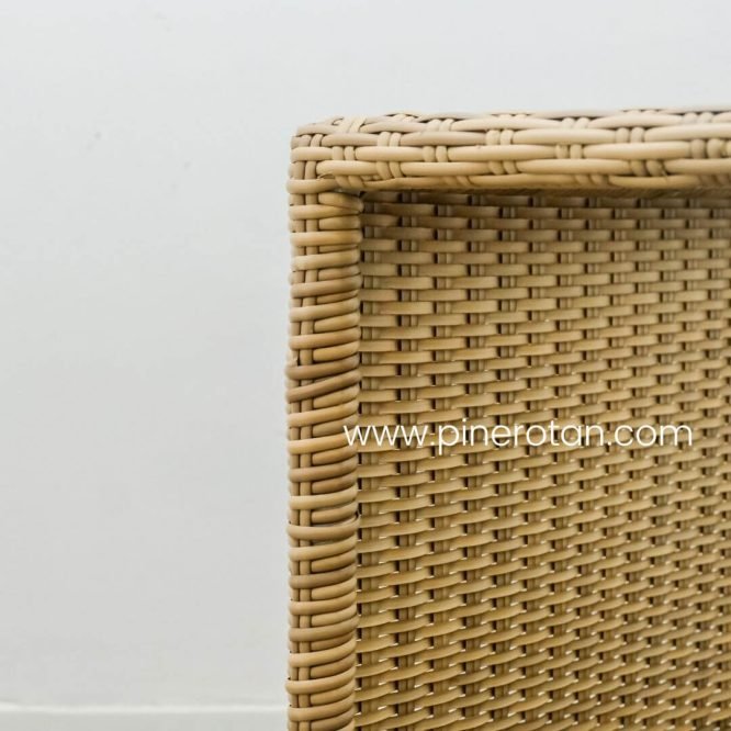 Meja Teras Rotan Awet - Fema ST - Honey Streaky