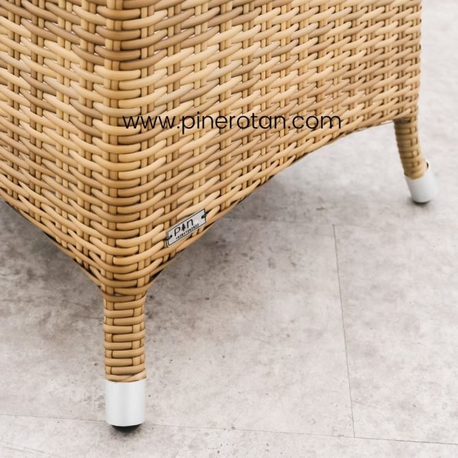 Set Kursi Teras Taman Outdoor Rotan Sintetis / Kursi Teras Minimalis - Arthur Terrace Set - Kenko Side Table - Honey Streaky.