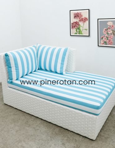 Sofa Tamu Rotan Sintetis - Roma Long Chair