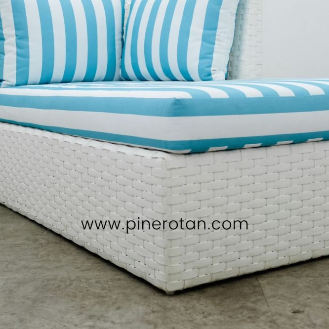 Set Sofa Sudut Ruang Tamu / Sofa Taman Outdoor Pine Rotan Sintetis - Roma Sofa Set - White.