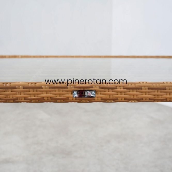 Meja Tamu Rotan Sintetis