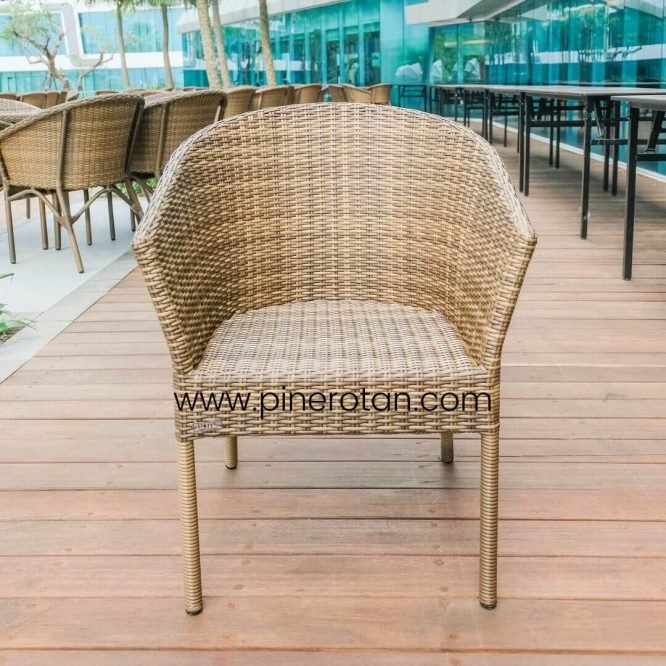 1 Set Meja Tamu Rotan Sintetis / Kursi Tamu –  Kingstone Living Set 4x1 - Fema Coffee Table - Palm Sugar