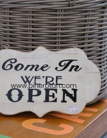 Walldeco Dinding -Walldeco COME IN WE’RE OPEN