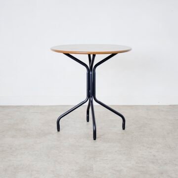 bottle dining table