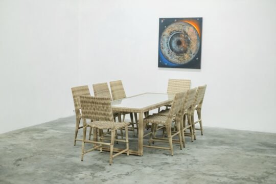 esmeralda dining set