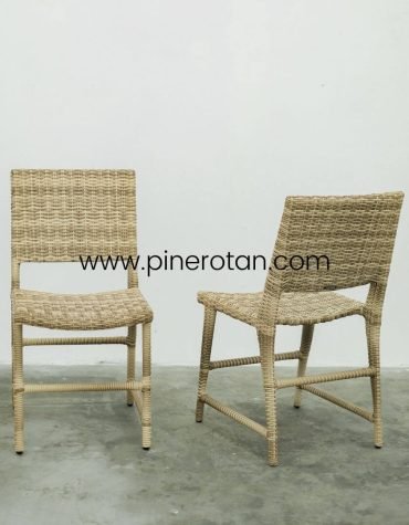Kursi Makan Outdoor Rotan - Prominade Chair