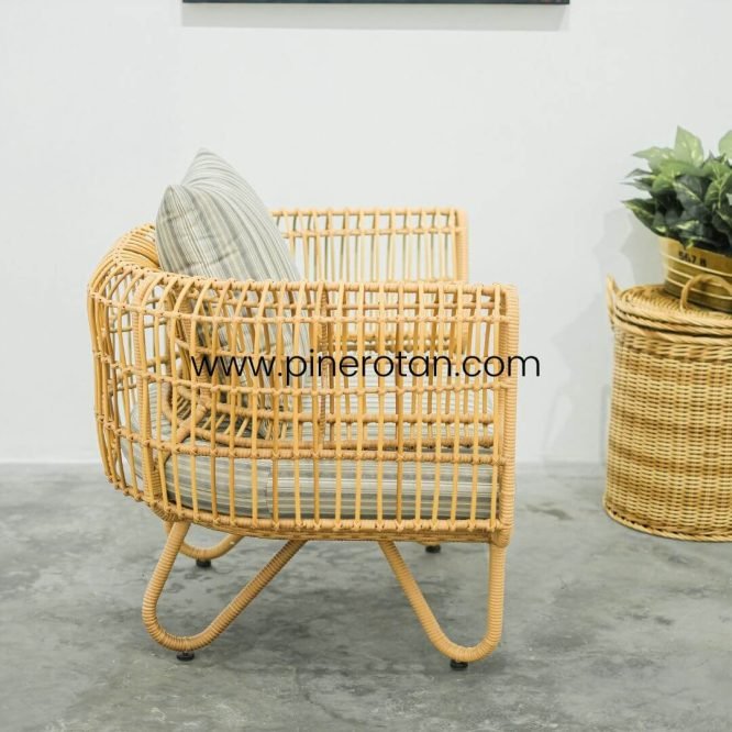 Sofa Tamu 1 Seater Minimalis Modern Pine Rotan / Kursi Sofa Outdoor Rotan Sintetis Premium Taman / Teras - Terra Sofa - Tavira 180 - Plain Honey