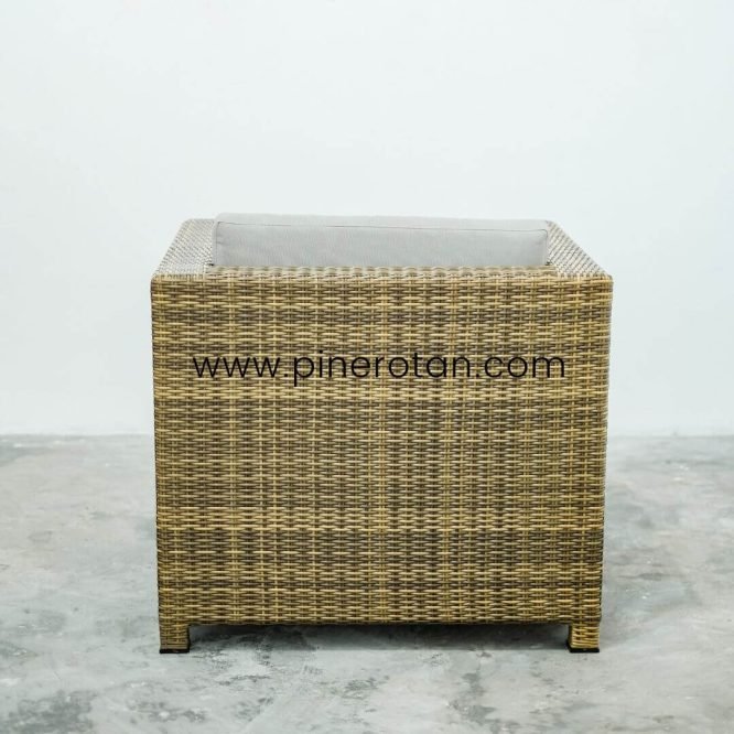 Kursi Tamu Rotan Sintetis / Sofa Outdoor 1 Seat Minimalis Modern - Peru Sofa