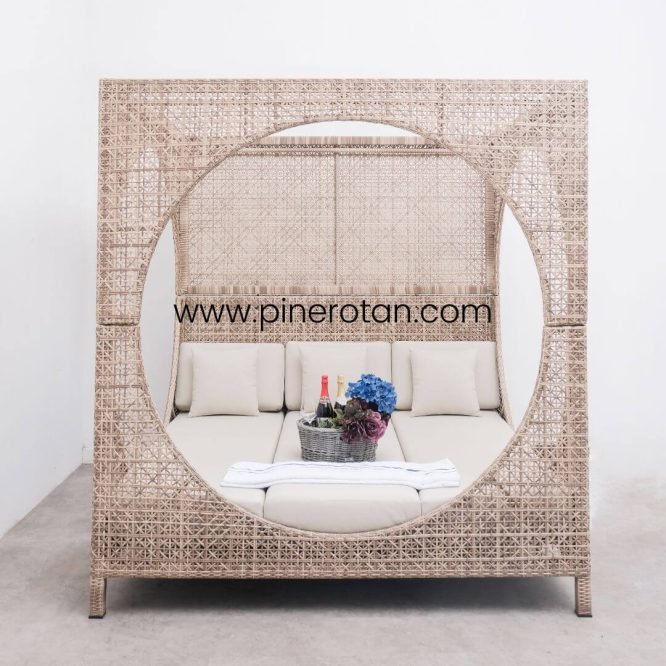 Daybed Rotan Sintetis