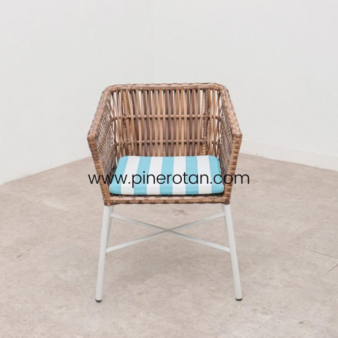 Salute Kursi Teras Rotan - Saslute AC - RedPine - Cushion