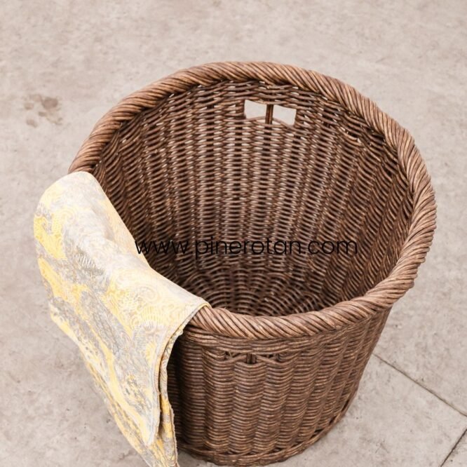 Keranjang Cucian Sintetis Rotan Ring Laundry Basket – Dark brown