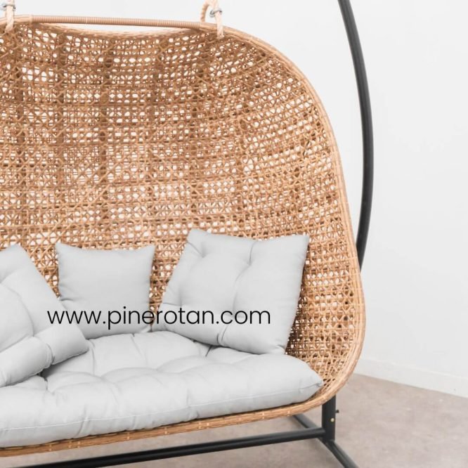 Ayunan Rotan Sintetis Premium Gantung Jumbo 2 Orang Dengan Cushion / Flaminggo Hanging Chair.