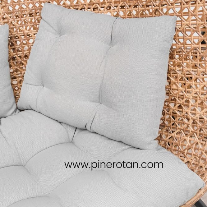 Ayunan Rotan Sintetis Premium Gantung Jumbo 2 Orang Dengan Cushion / Flaminggo Hanging Chair.