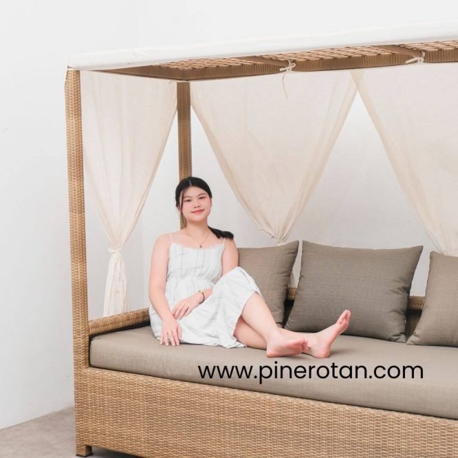 Sunbed Rotan
