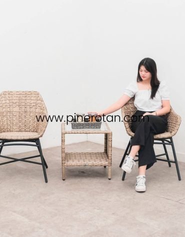 Set Teras Anyaman Rotan