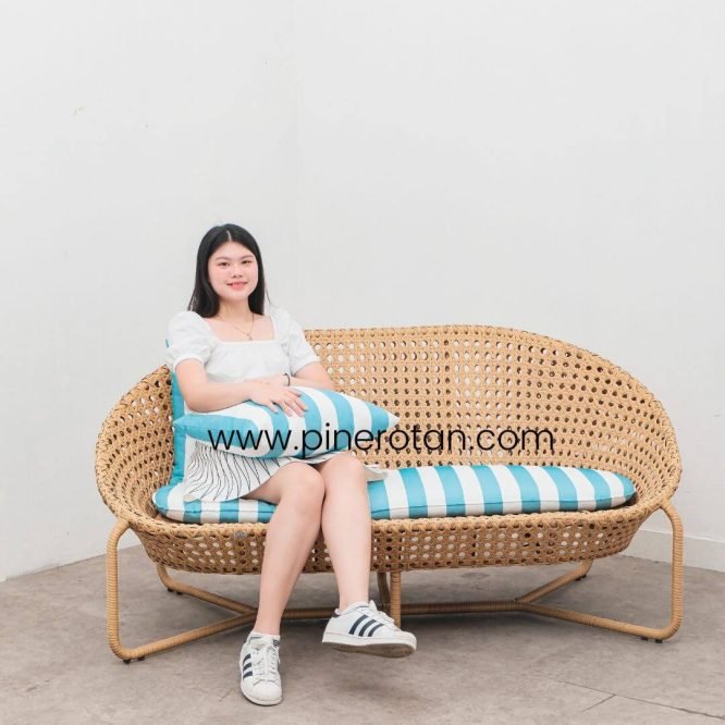Meja Kursi Santai Bench Outdoor Rotan Sintetis Premium Modern Minimalis / Lemon Bench With Terra Coffee Table