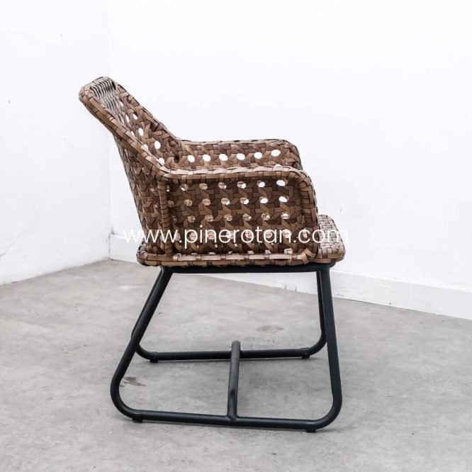 Kursi Teras Estetik Outdoor - Maroko AC - RedPine
