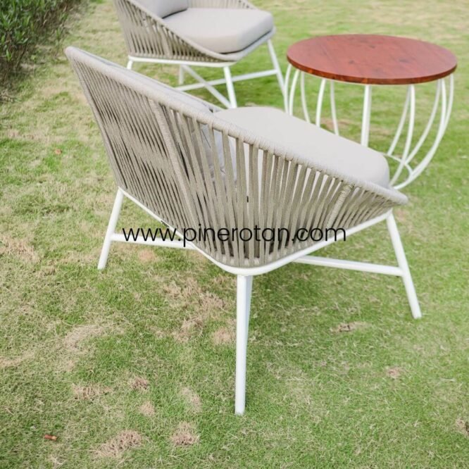 Kursi Taman / Teras Set Rope Dengan Meja Bulat Minimalis Modern / Cleopatra Terrace Set - Labu Coffee Table
