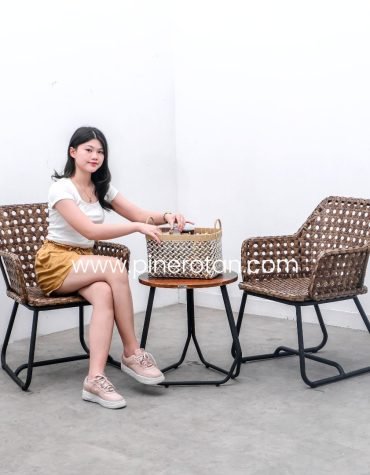 Set Terrace Anyaman Rotan - Maroko TS - Milan 2 ST - Red Pine