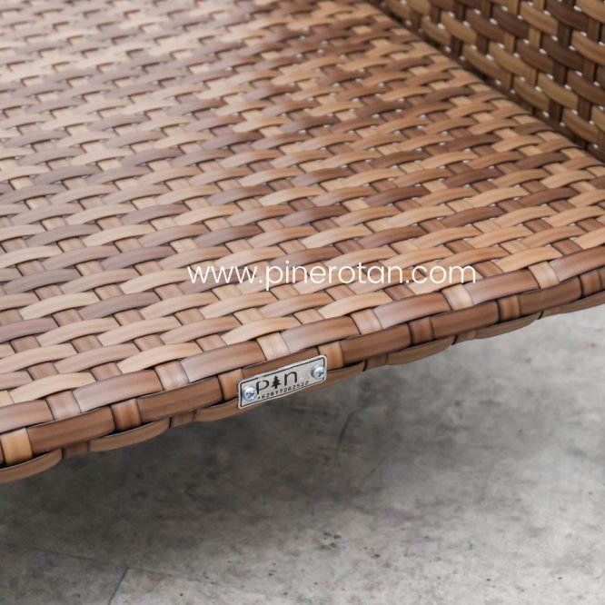Teras Set Minimalis Rotan Sintetis Premium 2 Kursi Outdoor Modern / Maroko Terrace Set - Fema Side Table - Red Pine