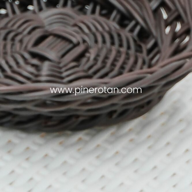 Piring Rotan Sintetis