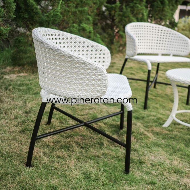 Set Meja Kursi Teras -Jacky Terrace Set - Royal Side Table