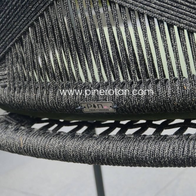 Kursi Teras / Taman / Makan Outdoor Anyaman Rope Premium Dengan Cushion - Pari Arm Chair