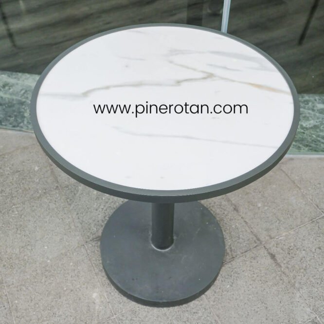 meja makan bundar outdoor - pari dining table