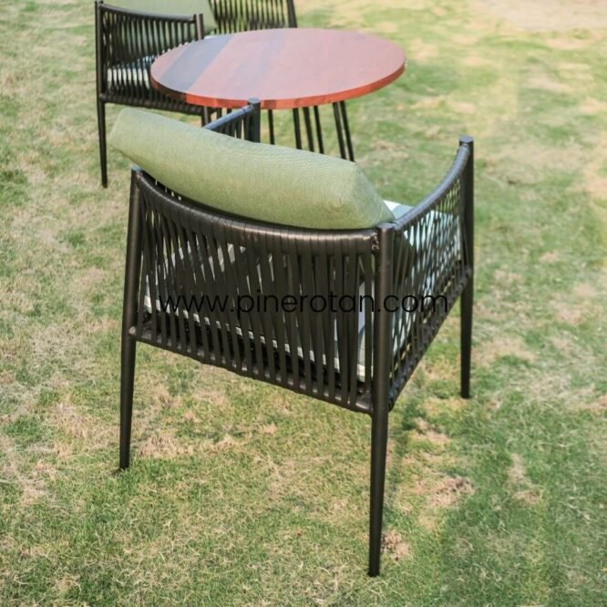 Kursi Anyaman Sintetis Rotan - Cherry Terrace Set - Maroko Coffee Table
