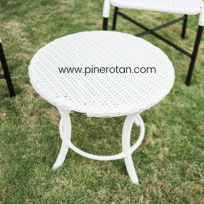 Meja Outdoor Rotan Sintetis - Royal Side Table White