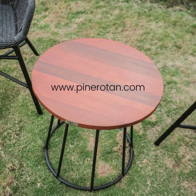 Meja Teras Vintage Kayu - Maroko Side Table