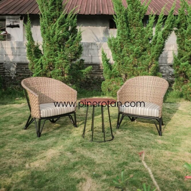 Set Kursi Outdoor Teras - Kingstone Lazy Terrace Set - Maroko Side Table