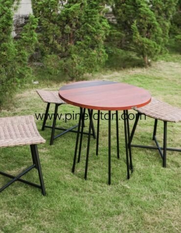 Kursi Meja Teras Rotan. Stool Anyaman Rotan Sintetis - Karo Terrace Set - Maroko Coffee Table